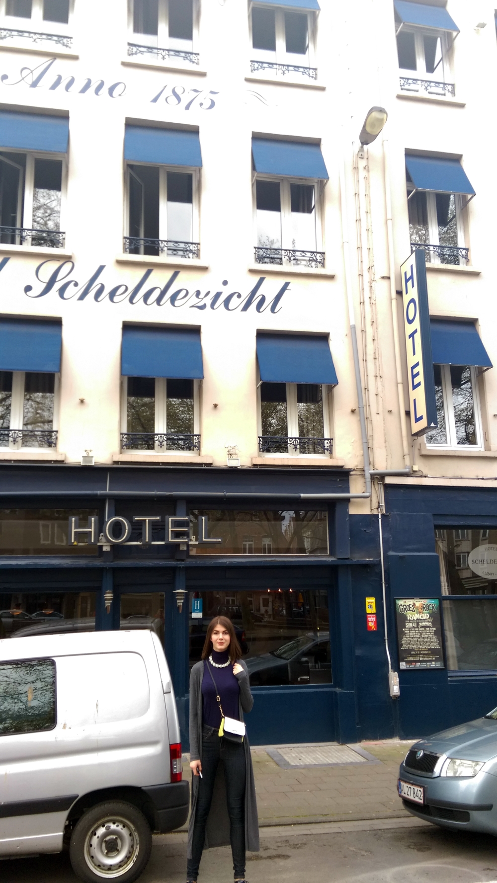 accommodation in Antwerp, where to stay in Antwerp, Scheldezich hotel opinions, glamthug blog,lifestyle blogger